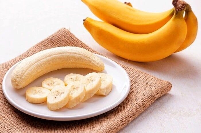 از بین بردن کامل نفخ شکم و یبوست با این مواد غذایی ؛ ۸ غذای برتر برای سلامت روده | برای بهبود عملکرد سیستم گوارشی چه نکاتی را رعایت کنیم؟