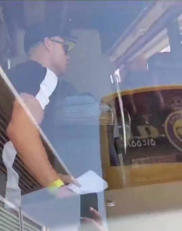 حرفهای راننده رونالدو در تهران؛ ۲ شب پلک نزدم! | از رونالدو امضا گرفتم | فکر نمیکردم اینقدر خاکی باشد