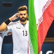 تصاویر واکنش خاص ملی پوشان هندبال به پرچم و سرود جمهوری اسلامی ایران