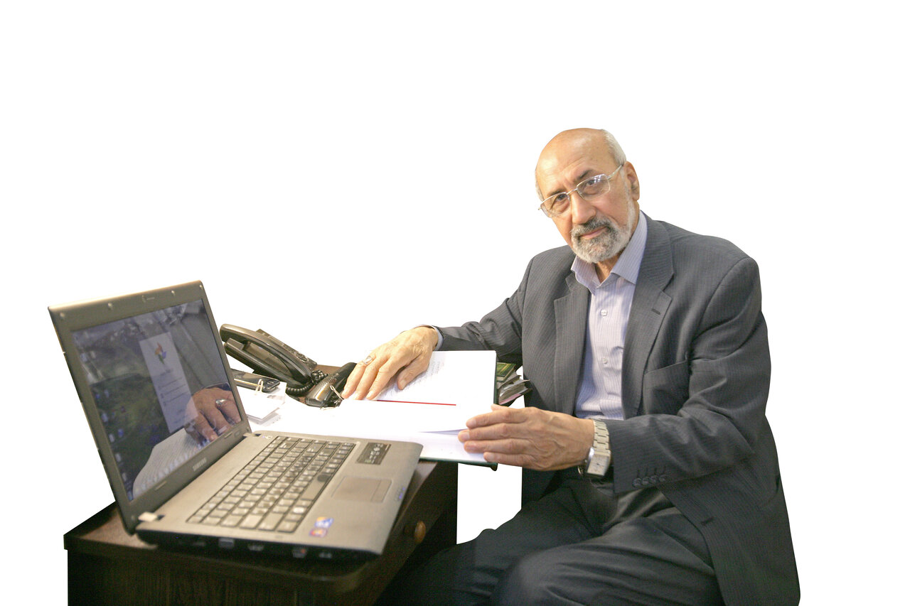 ماجرای نون تافتون و خروس تاجدار در زیرزمین ظهیرالاسلام!