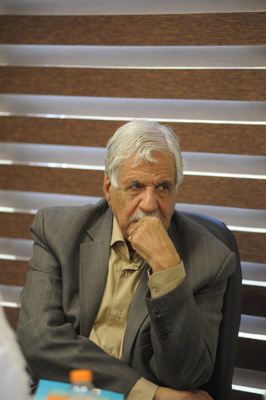 منشور اخلاقی معلمان ۲۰۰سال پیش را ببینید | وقتی تدریس خصوصی ممنوع بود!