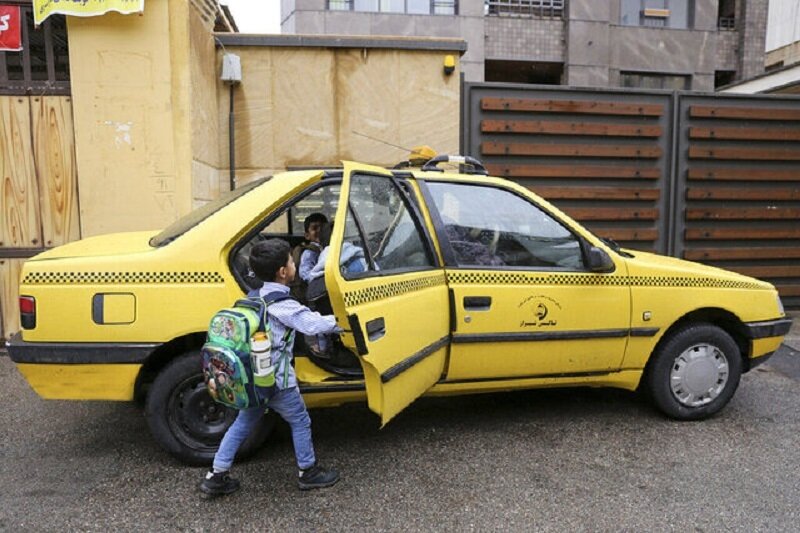 اختلال تاکسیهای اینترنتی در روز دوم بازگشایی مدارس | ارائه سرویس تا روز ۱۰ مهرماه امکان پذیر نیست!