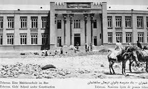 از قبرستانی که مدرسه شد تا یادگار بانو جیجی | چرا پهلوی اول کنار امامزاده مدرسه ساخت؟