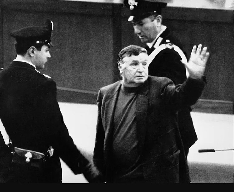 مرگ آخرین پدرخوانده مافیا | رازهای باند مافیای سیسیل دفن شد