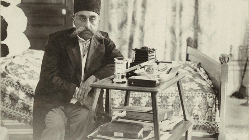 ترسوترین شاه ایران که بود؟ | ماجرا وحشت شاه از رعد و برق در میدان اسبدوانی پایتخت