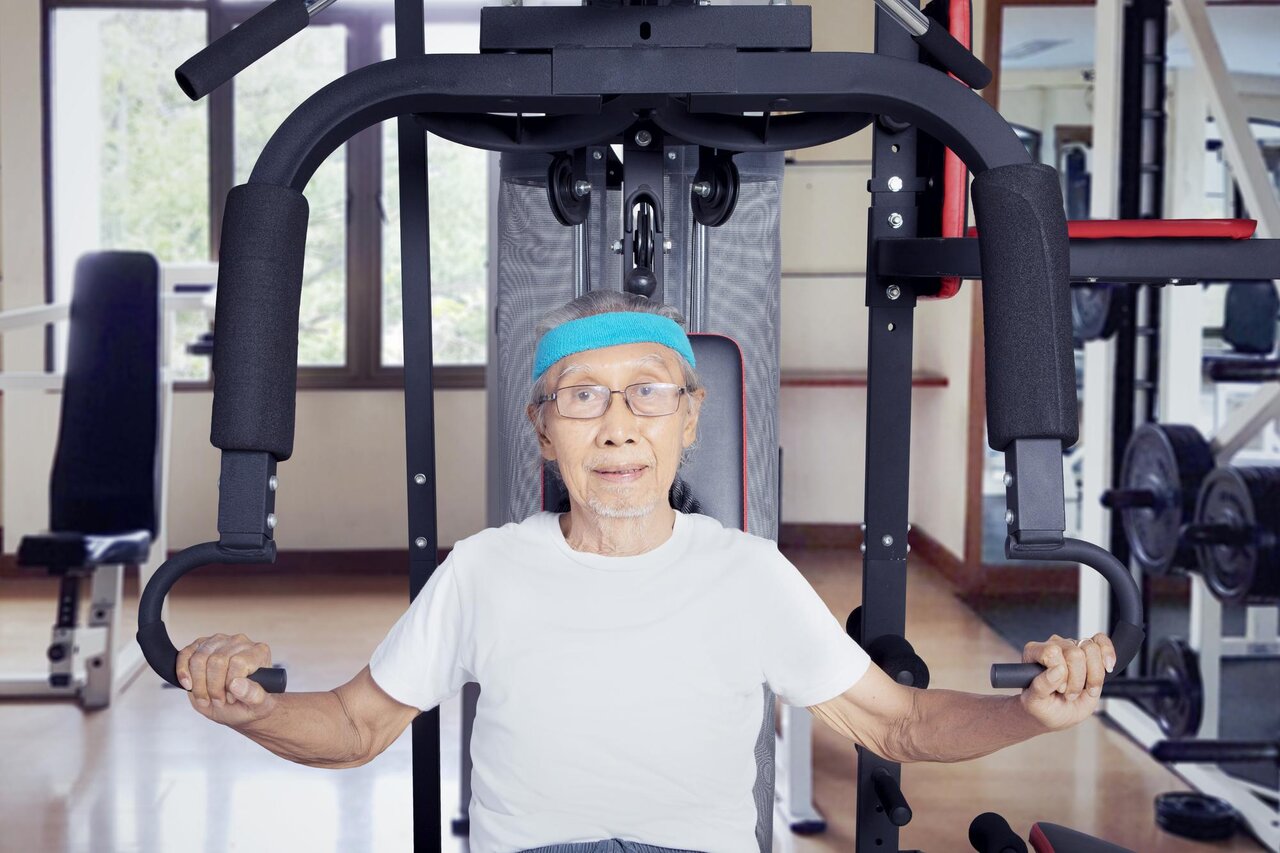 راز ژاپنی ها برای پیر نشدن | ژاپنی ها با این ورزش های ساده جلوی پیری را می‌گیرند