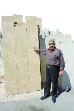 نان از سنگ میخوریم! | ماجرای شکلگیری مغازههای سنگفروشی اطراف پل بعثت