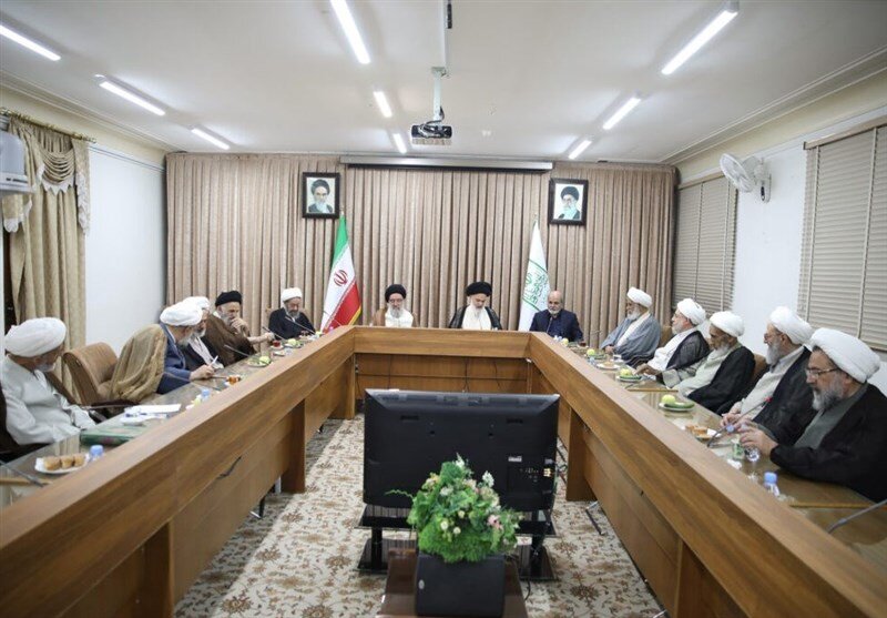 تصاویر سفر علی اکبر احمدیان به قم ؛ نخستین حضور دبیر شورای عالی امنیت ملی در جمع اعضای جامعه مدرسین