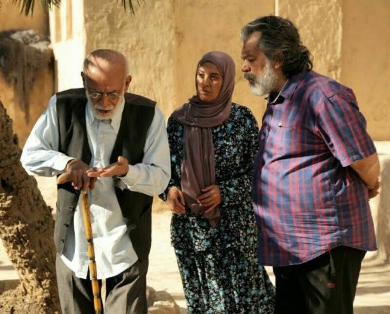 تصاویر | کنداکتور پخش یک بار دیگر مخاطبان را غافلگیر کرد؛ یک سریال جدید بندری در تلویزیون