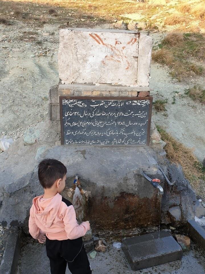 چشمههای غرب پایتخت از میان کوهها سربرآورده|جدا شد یکی چشمه از کوهسار