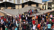 تصاویر | ریزش سقف یک کلیسا؛ ۳۷ نفر کشته و زخمی شدند