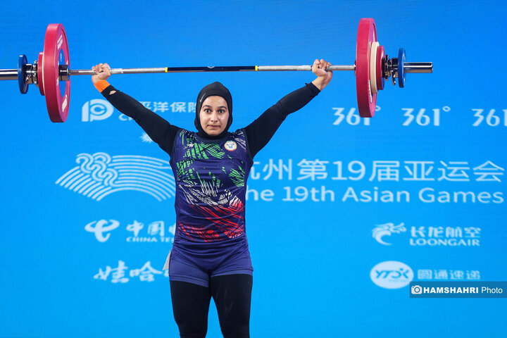 بازی های آسیایی| ریحانه کریمی در وزنه برداری اوت شد