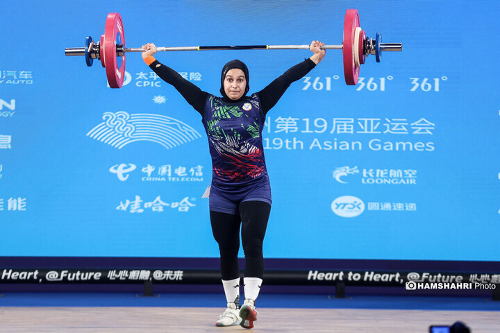 بازی های آسیایی| ریحانه کریمی در وزنه برداری اوت شد