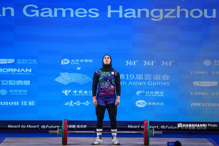 بازی های آسیایی| ریحانه کریمی در وزنه برداری اوت شد