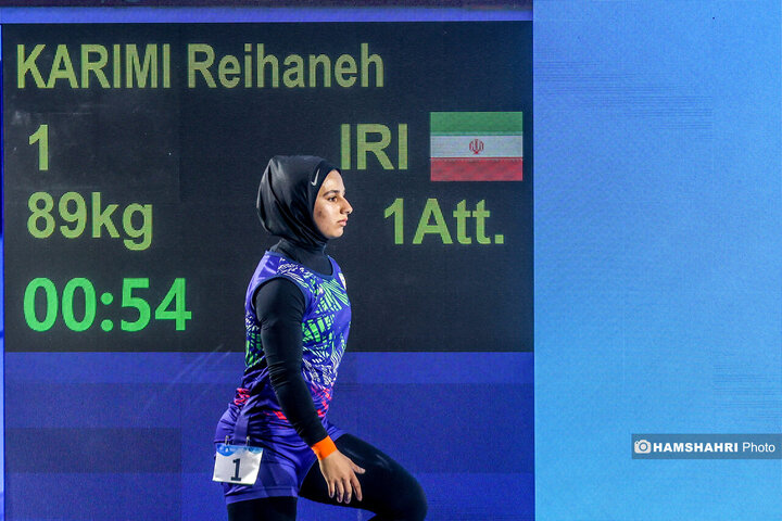 بازی های آسیایی| ریحانه کریمی در وزنه برداری اوت شد