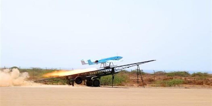 آزمایش پهپادی در ۷ استان مرزی در رزمایش مشترک ارتش | پرواز انبوه پهپادها برای انجام مأموریت