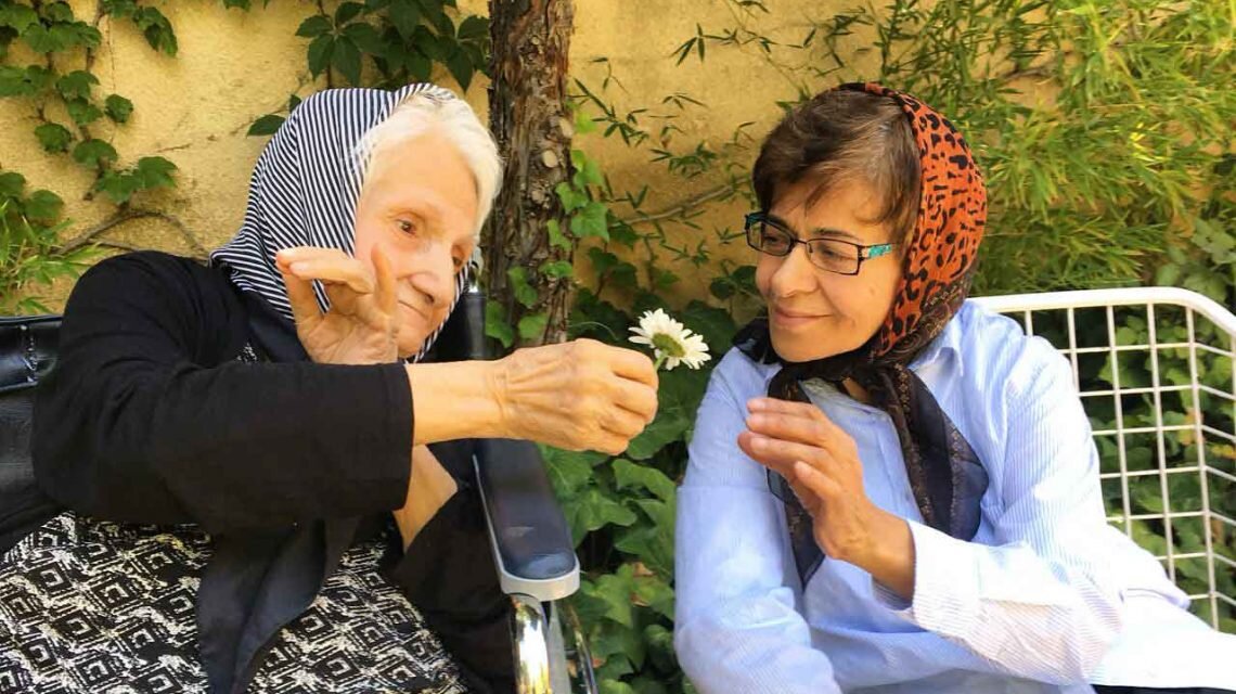 تصویب لایحه جامع حقوق سالمندان ضرورت دارد|تاخیر ٤ساله در اجرای سند ملی سالمندان