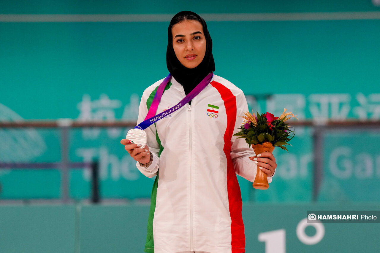 بازی های آسیایی|کسب مدال نقره «ترانه احمدی» در اسکیت