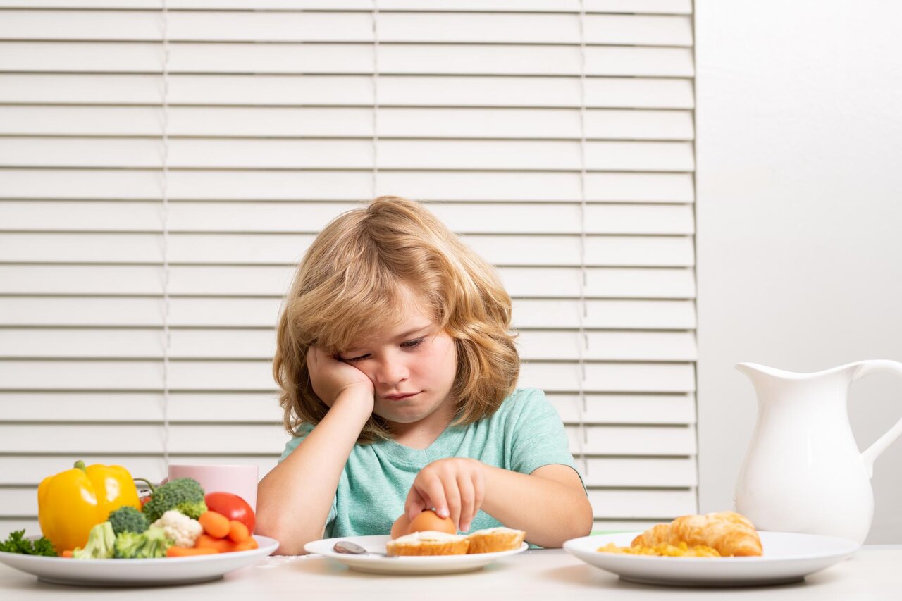 با کودک بد غذا چه کنیم - کودک بدغذا