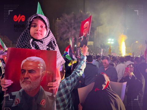 جمعیت حاضر در میدان فلسطین تهران