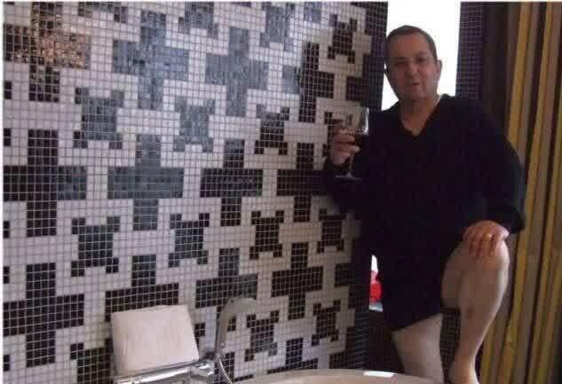 عکسهای برهـنه و خصوصی بنی گانتس و ایهود باراک | رسانههای صهیونیستی: کار هکرهای ایرانی است