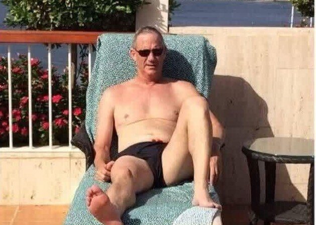 عکسهای برهـنه و خصوصی بنی گانتس و ایهود باراک | رسانههای صهیونیستی: کار هکرهای ایرانی است