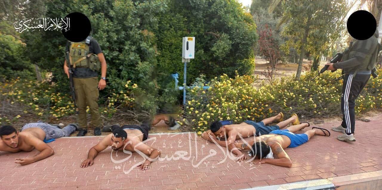 حماس عکس اسارت نظامیان صهیونیست را منتشر کرد | سربازان اسرائیل برهنه شدند