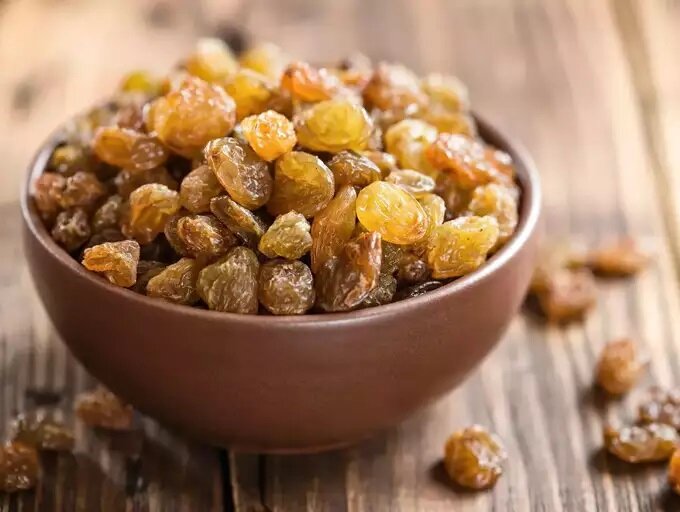 میوههایی که دیابتیها نباید بخورند | چه چیزی سطح انسولین خون را مختل میکند؟