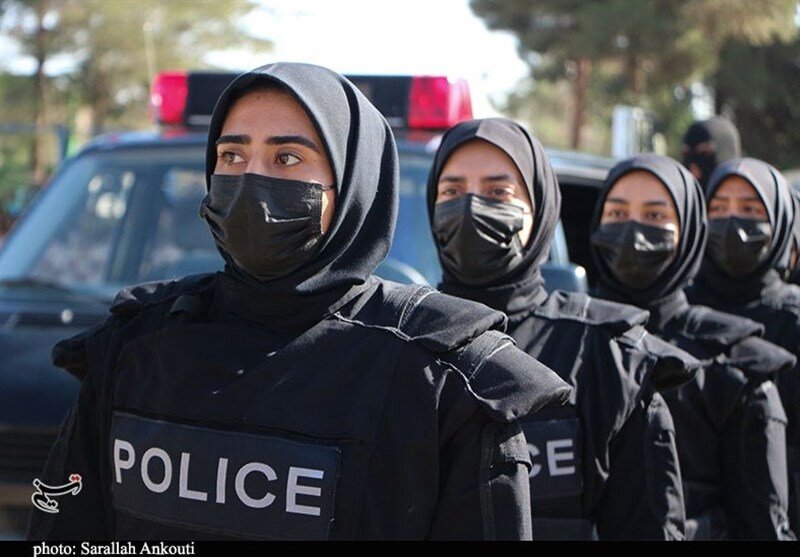 زنان یگان ویژه