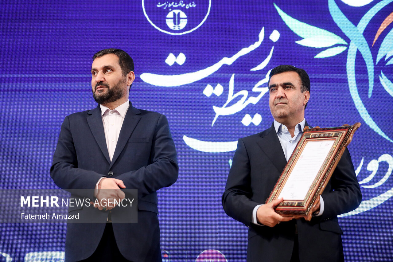 26 ایده زیست محیطی انتخاب شدند | جایزه ملی محیط زیست برگزار شد