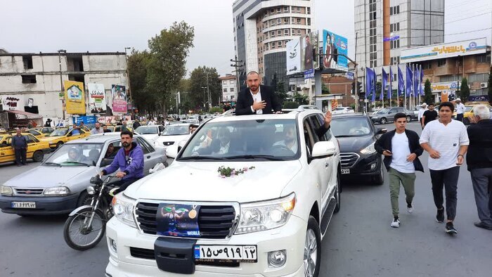 تصاویری از بازگشت «آقای پادشاه» به ایران!