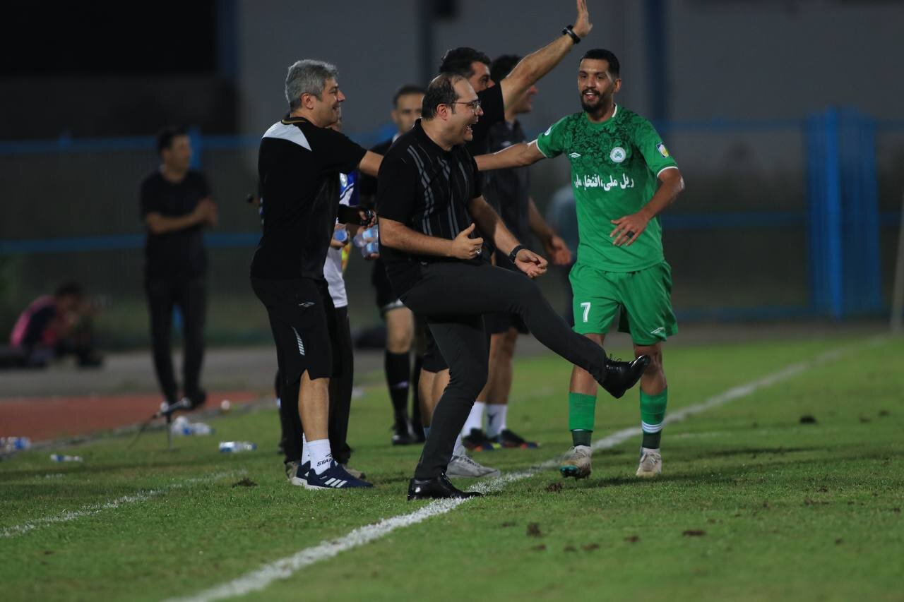 شفر فوتبالم را نابود کرد! | از انتخاب استقلال پشیمانم |