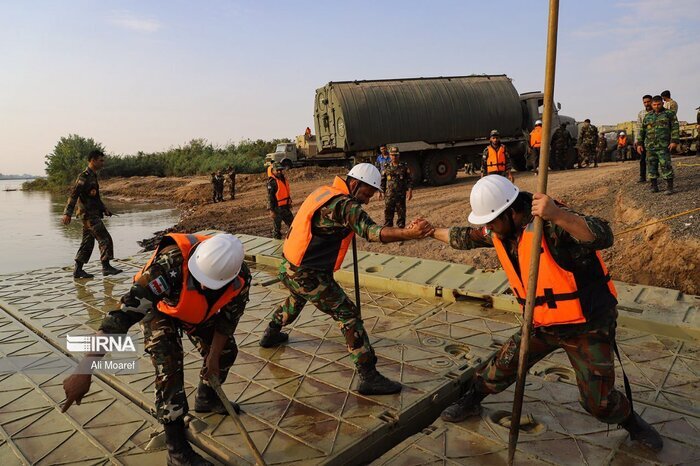 دستور ویژه فرمانده زمینی ارتش برای ساخت فوری یک پل شناور