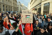 ببینید | همبستگی فرانسوی‌ها با غزه در خیابان‌های پاریس