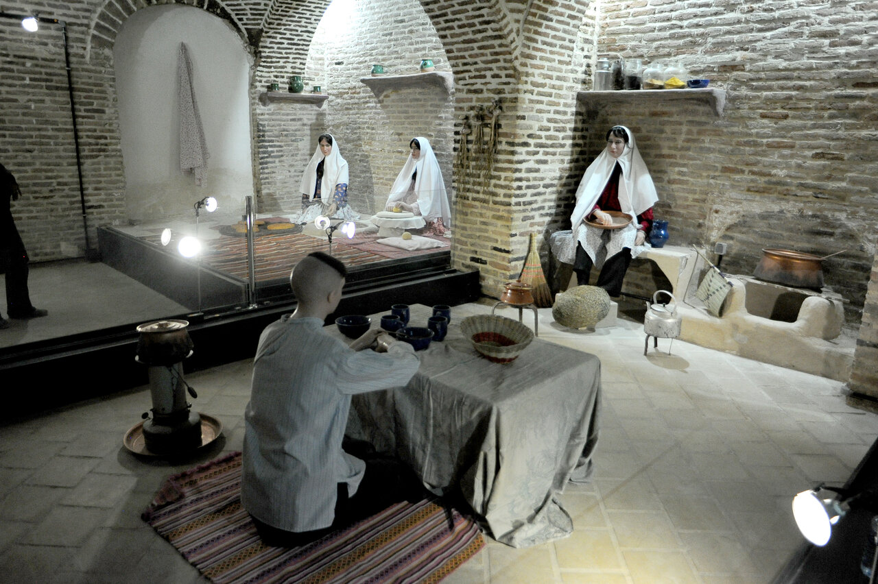 کپی بقعه دانیال نبی را در محله «امامزاده یحیی(ع)» پیدا کنید | راز چنار ۸۰۰ ساله کنار عمارت شفاخانه
