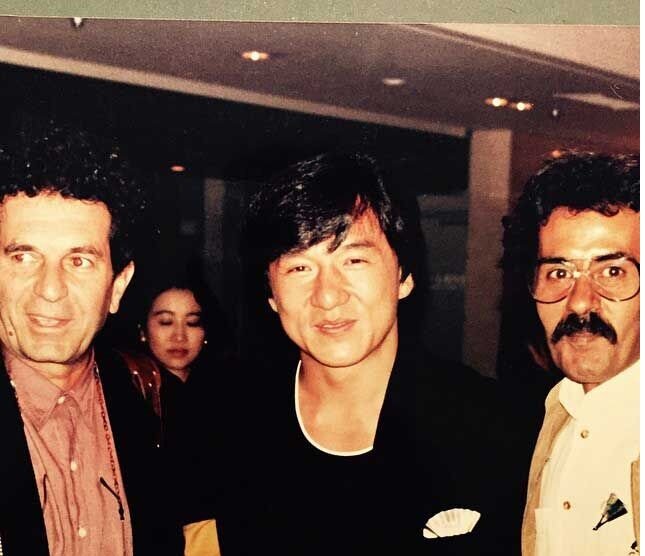 تصویری از مهرجویی در کنار جکی چان | عکسی که خسرو شکیبایی به سفارش فرزندش گرفت