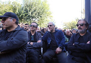 تصاویر | حضور چهره های مطرح در مراسم تشییع پیکر داریوش مهرجویی و وحیده محمدی فر