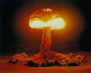 آمریکا دست به آزمایش اتمی زد | فاکس نیوز: انجام این آزمایش از سوی آمریکا در این برهه زمانی قابل توجه بود
