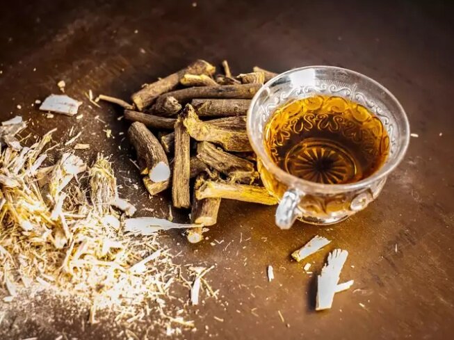 بهترین دمنوش ها برای آلودگی هوا ؛ ۷ نوشیدنی گیاهی که ریهها را آرام میکنند