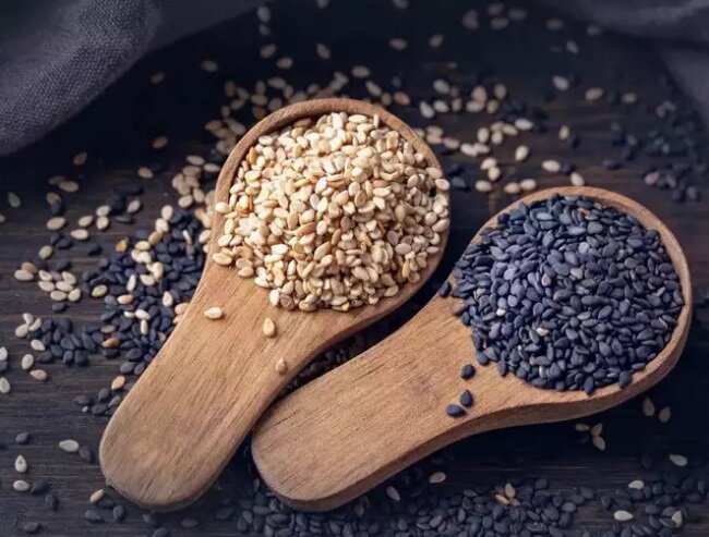 ۵ فایده کمتر شناخته شده دانه کنجد