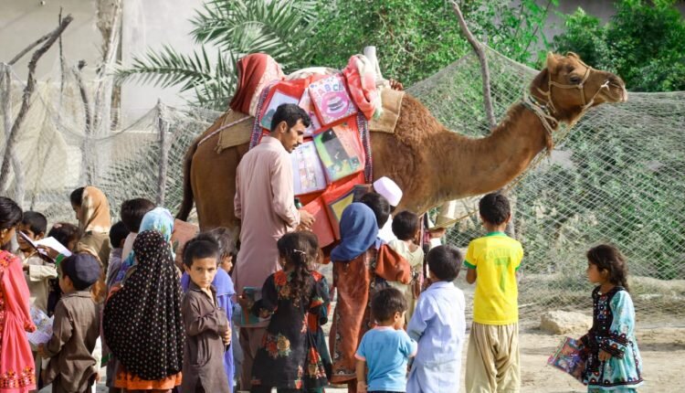 این مرد در روستاهای جنوب کشور چه انقلابی برپا کرد؟ |از بلوچستان ایران تا بلوچستان پاکستان
