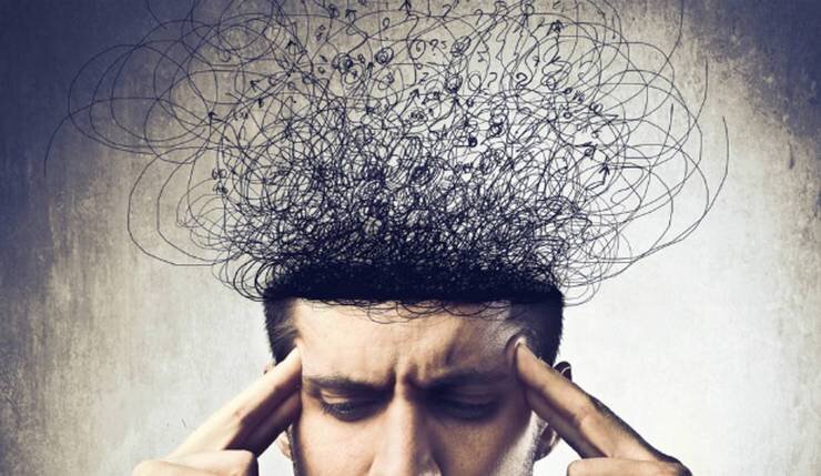 چهطور در برابر اخبار ناگوار از سلامت روان خود مراقبت کنیم؟| حمله بیخبر خبرها!