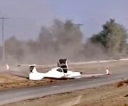 تصاویر لحظات سقوط یک هواپیمای سبک در چابهار