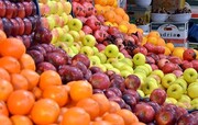 قیمت پایین میوه نسبت به پاییز پارسال | میوه فروش ها: تقاضا کم است