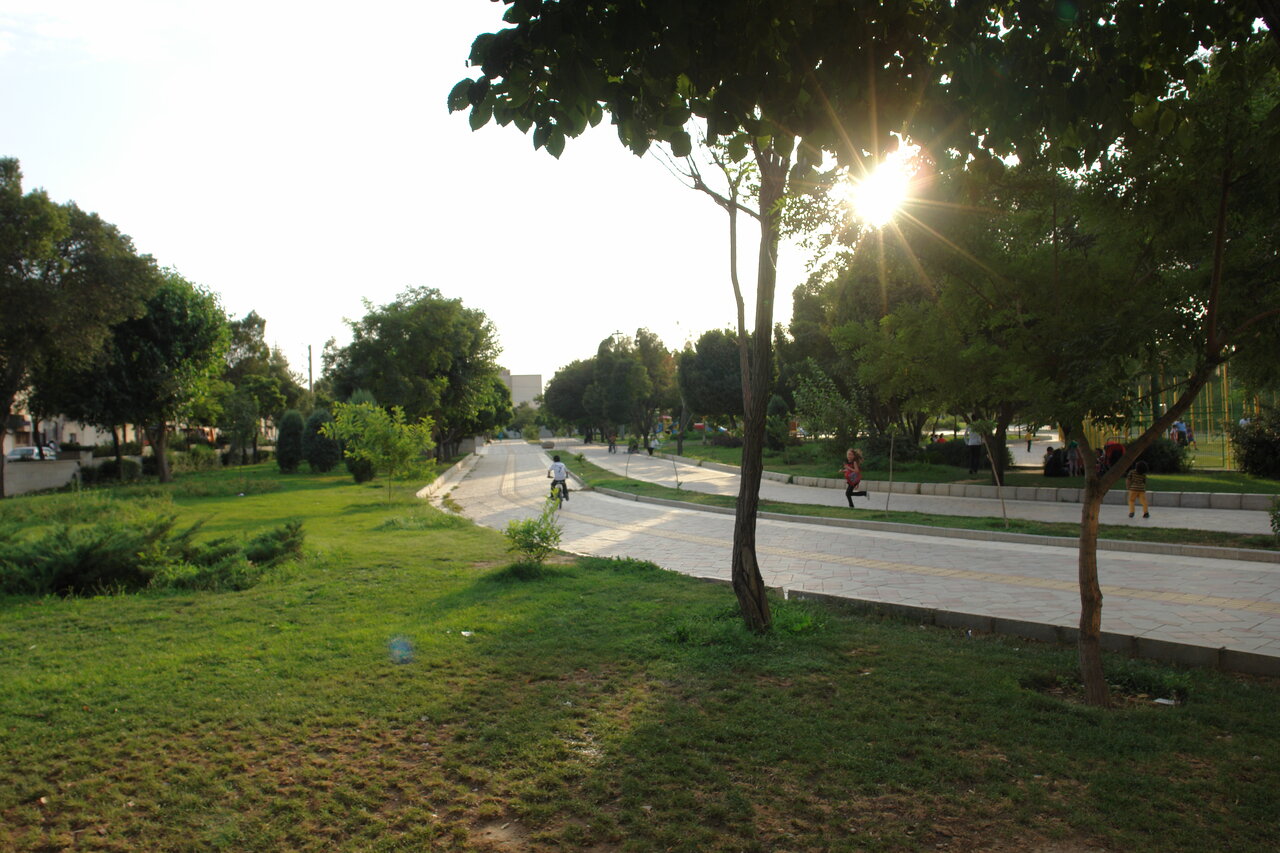 محلهای با برجهای آجری | مالک اولیه شهرک دولتخواه دولتخوان بود