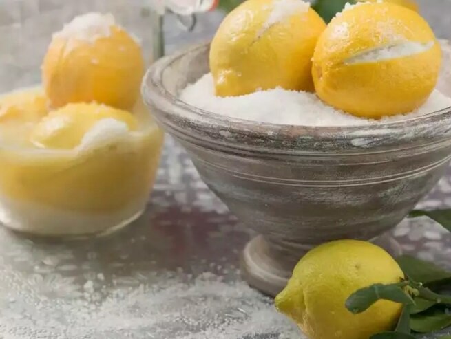 ترفندهای ساده برای پاک کردن و جلا دادن ظروف نقره