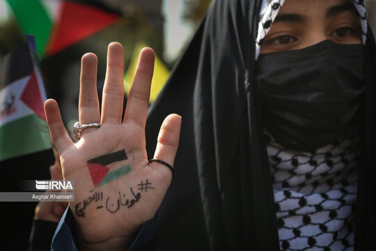 اجتماع دانش‌آموزان برای حمایت از کودکان غزه
