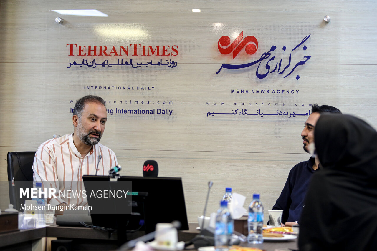 ناگفتههای مجری جنجالی تلویزیون | دوست دارم با آقای علم الهدی مصاحبه کنم | واقعاً در ذهن آنها که درباره حجاب طرح میدهد چه میگذرد؟