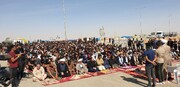 تصاویر | نماز جماعت تحصن کنندگان در مرز عراق و اردن
