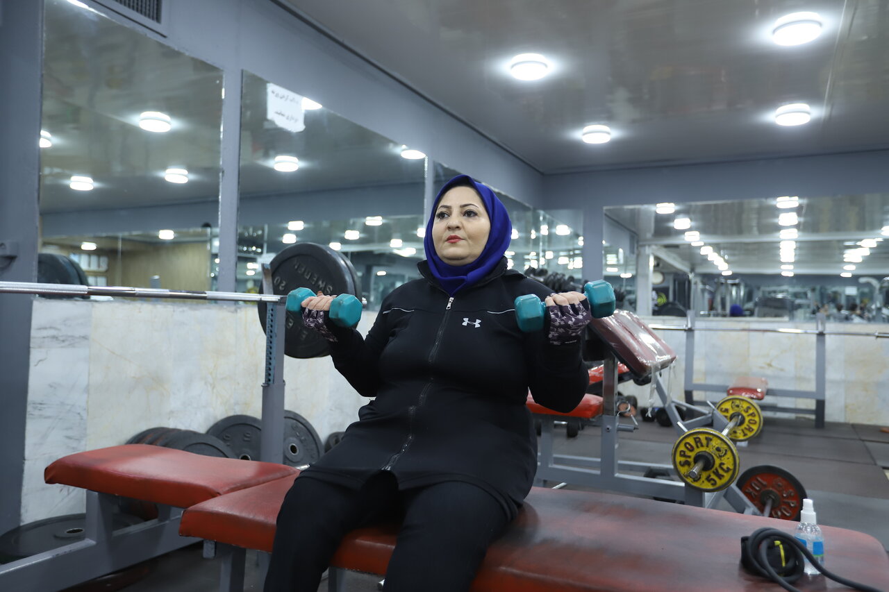 این مرد برای همسر قهرمانش سنگ تمام گذاشت|هیچ وقت معلولیتم را به رخم نیاورد